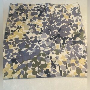 NWOT Kenneth Cole shower curtain